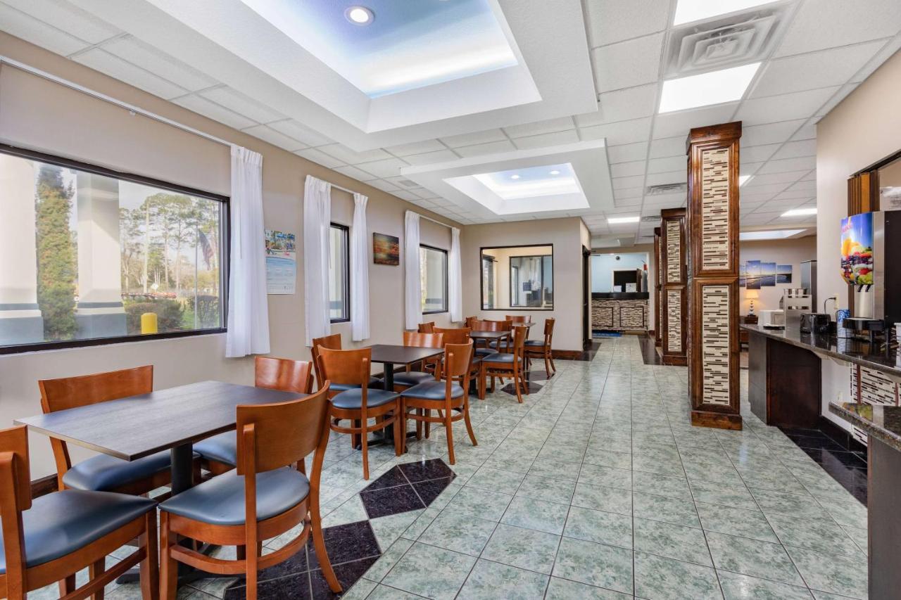 Baymont By Wyndham Midway Tallahassee Eksteriør billede