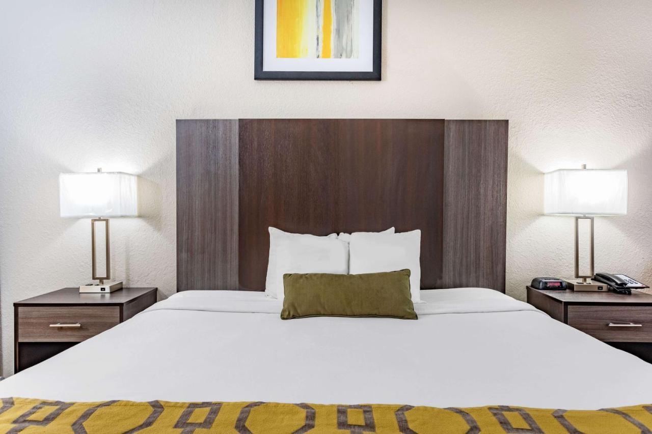 Baymont By Wyndham Midway Tallahassee Eksteriør billede